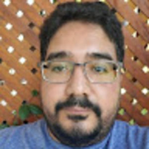 Meet your Posher, Emmanuel